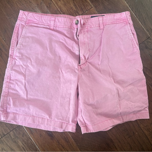 Vineyard Vines Men's Island Shorts 7-inch Pink Size 35 - Picture 2 of 7